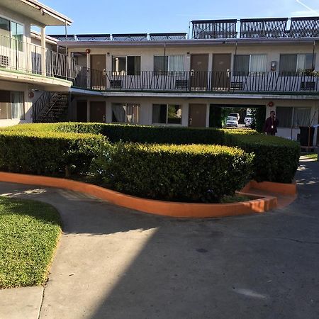 M Motel El Monte ลอสแอนเจลิส ภายนอก รูปภาพ